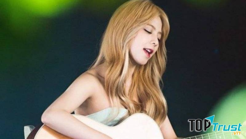 Juniel khẳng định bản thân bằng cách thể hiện rõ màu sắc âm nhạc.