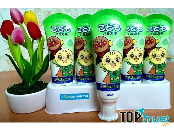 Kem đánh răng trẻ em Lion