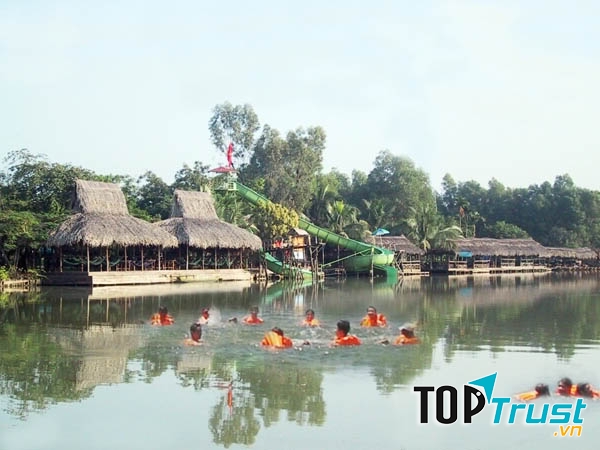 Khu du lịch Bằng Lăng Tím