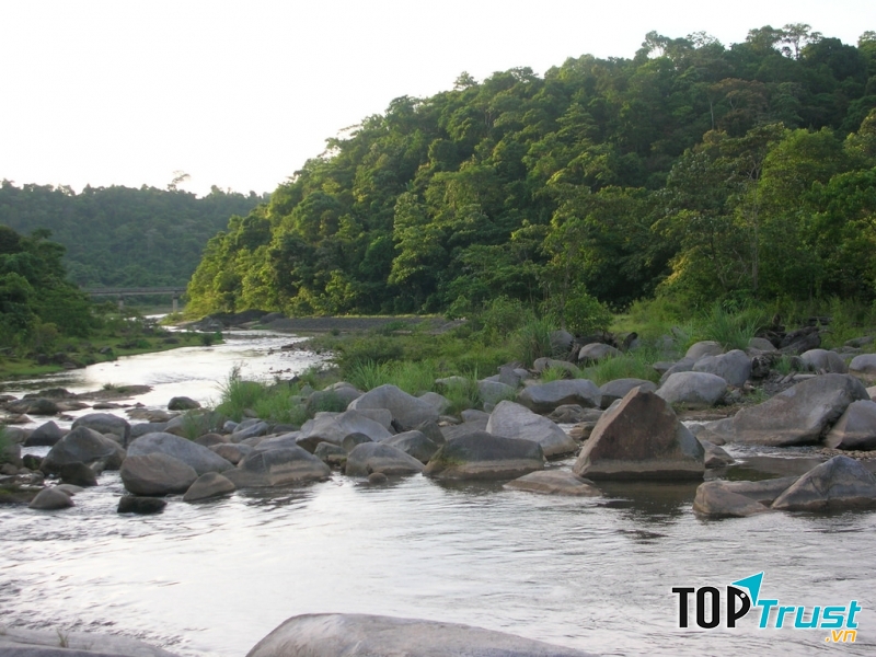 Khu du lịch sinh thái Sơn Kim