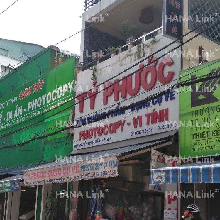 Khu vực đối diện Đại Học Kiến Trúc