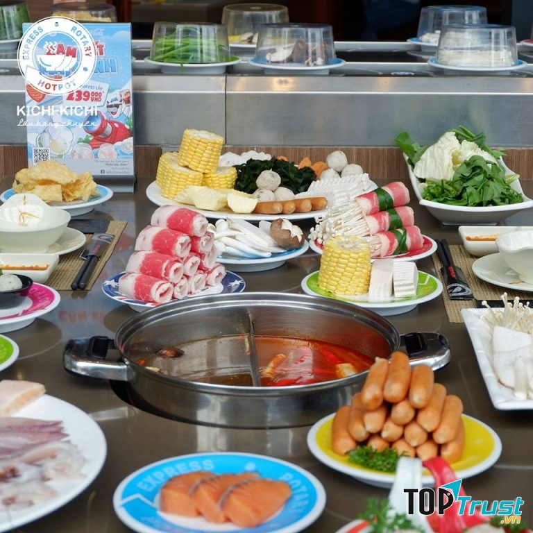 Hương vị lẩu đa dạng để thực khách lựa