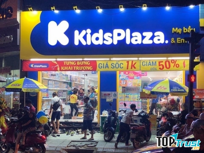 KIDS PLAZA