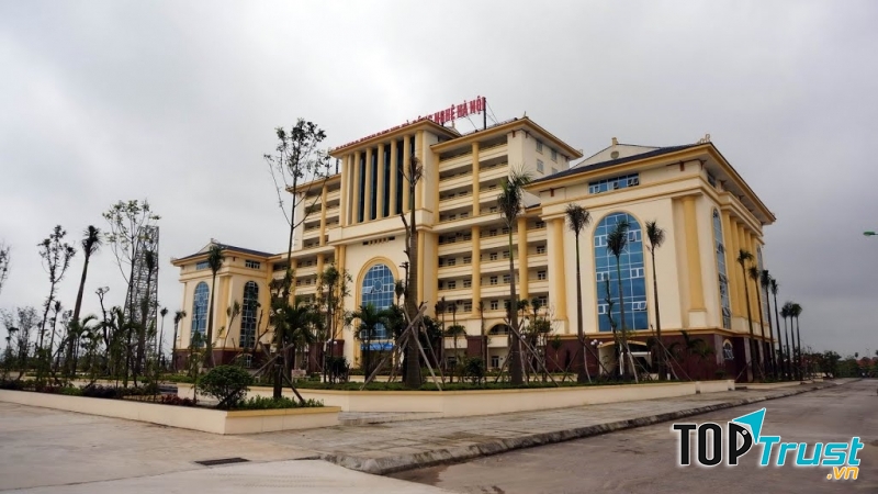 Trường đại học kinh doanh và công nghệ Hà Nội