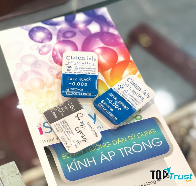 Lens Triều Hương