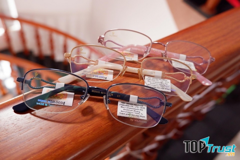 Màu sắc trẻ trung, năng động, bền bỉ không sợ bay màu sau 1 khoảng thời gian dài sử dụng