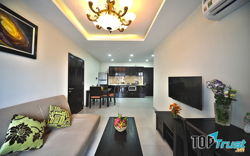 Không gian phòng khách tại căn hộ Kosmos Apartment