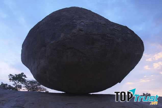 Krishna's Butter Ball, Ấn Độ