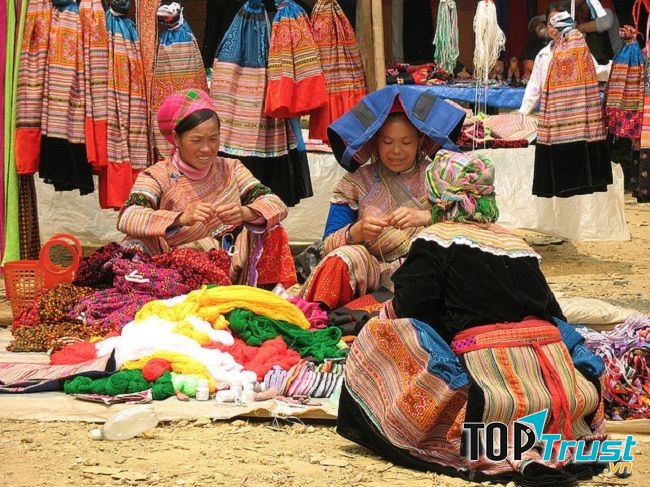 Làng Tả Phìn đồ thổ cẩm chất lượng