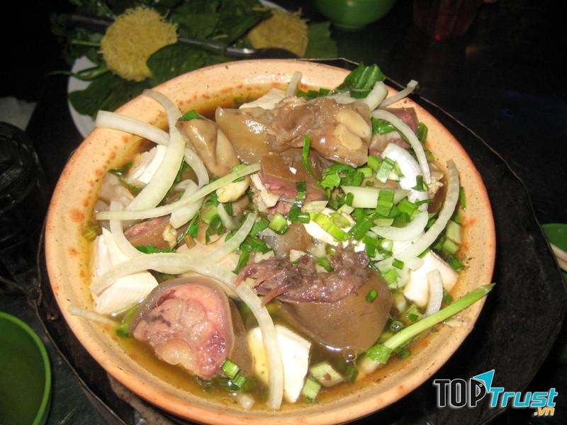 Lẩu bò Hồ Bá Kiện