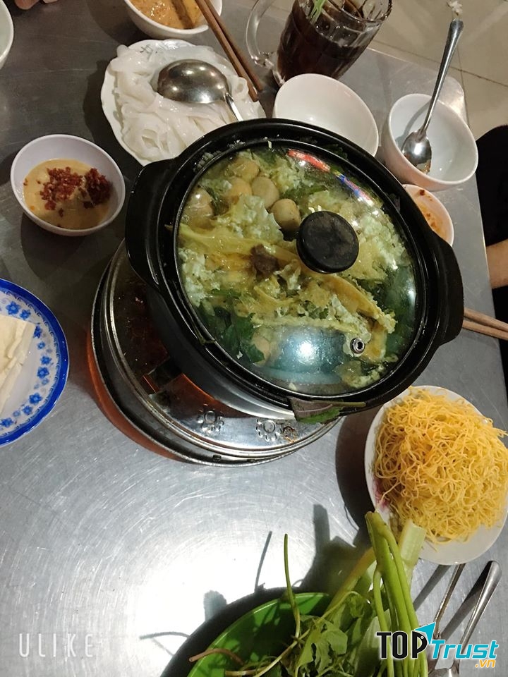 Lẩu bò Phú Gia