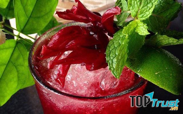 Đồ uống đẹp mắt tại Le Ciné