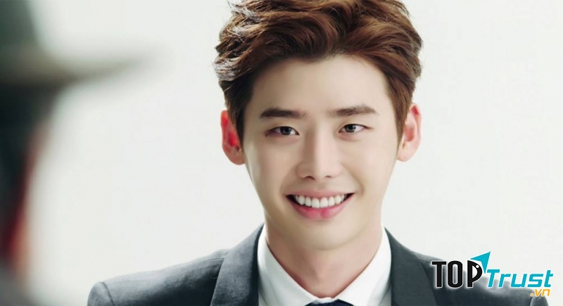 Lee Jong Suk