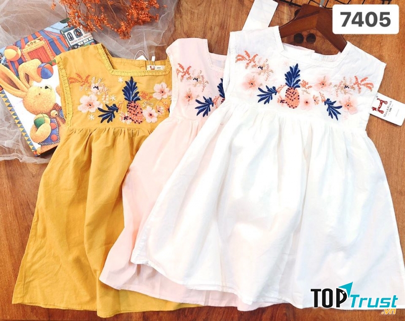 Thời trang hè cho bé