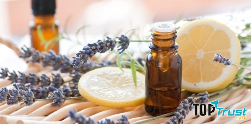 Lemongrass thực sự là một hãng mỹ phẩm tốt của Thái, không gây kích ứng, có thể sử dụng với mọi loại da kể cả da nhạy cảm.