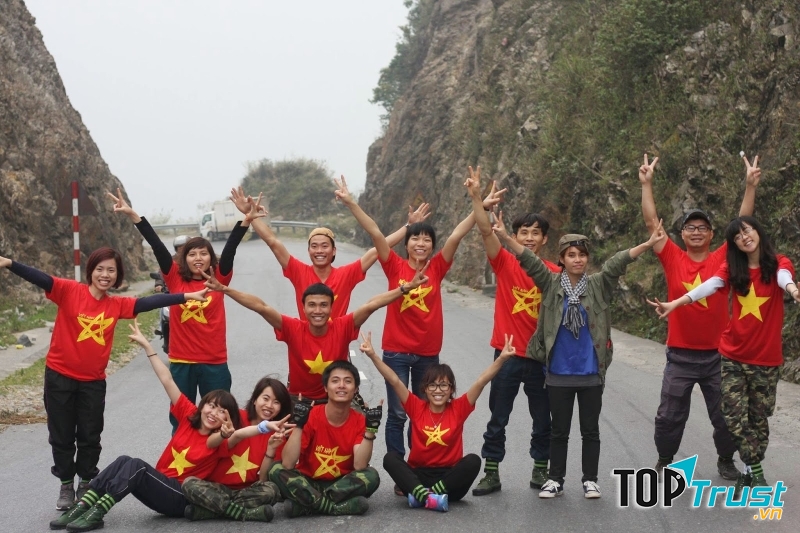 Liên lạc trong nội bộ đoàn là điều cực kì cần thiết