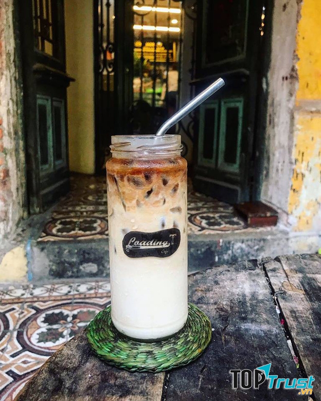 Loading T – quán cà phê sử dụng ống hút inox