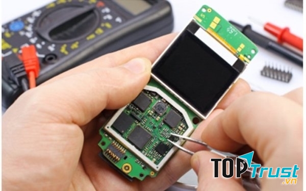 Sửa chữa điện thoại tại Long Mobi