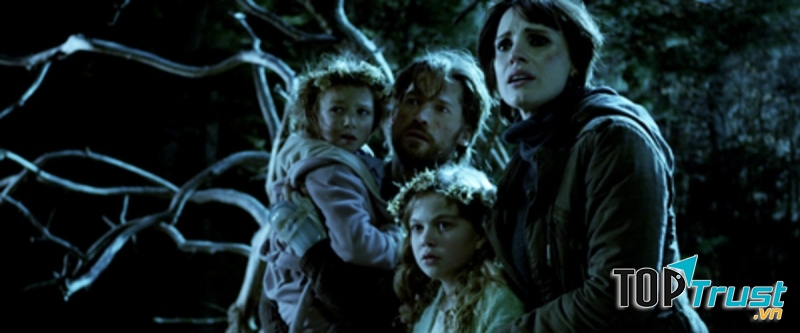 Hình ảnh trong bộ phim Mama