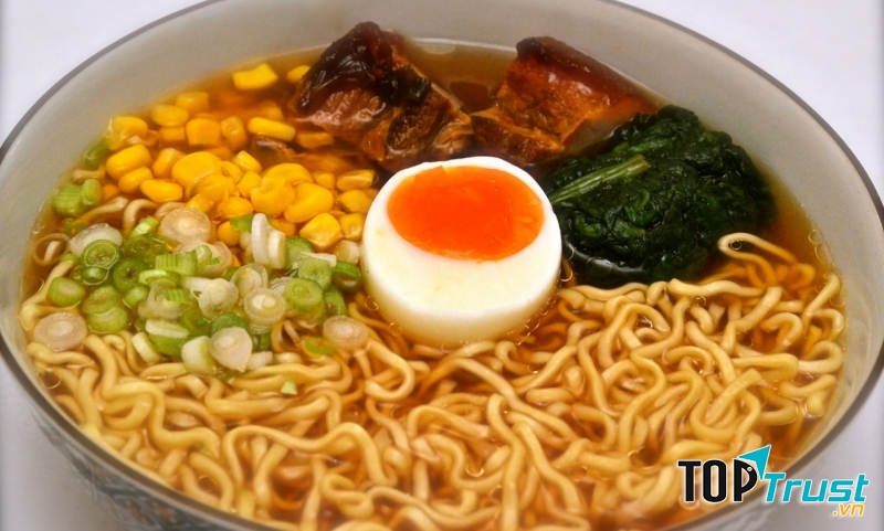 Mì gói gây tăng mức cholesterol xấu trong máu