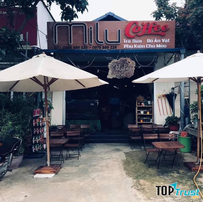 Không gian quán được thiết kế sang trọng.