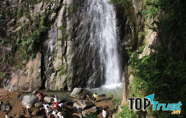 Thác Bạc Tam Đảo