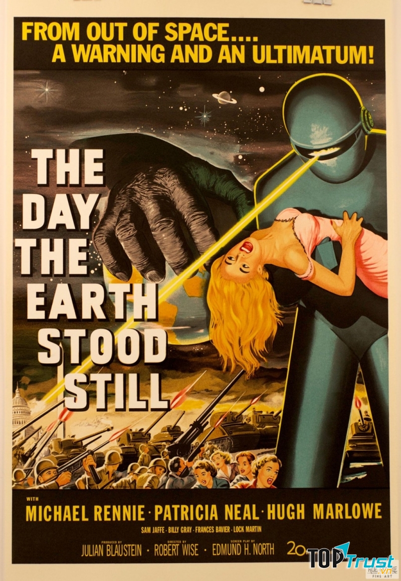 Poster phim Ngày trái đất ngừng quay