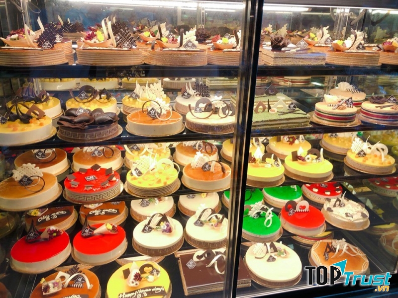 Nguyễn Sơn Bakery