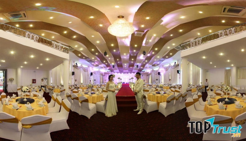 Nhà Hàng Tiệc Cưới Hoàng Gia 2
