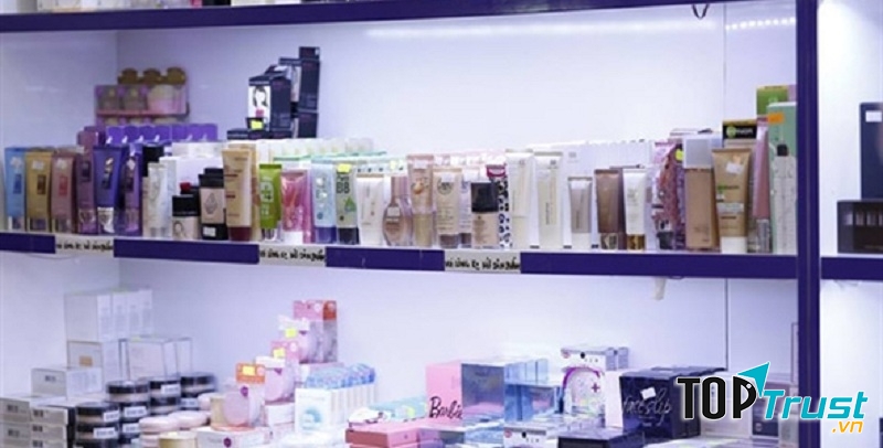 Một góc các sản phẩm của Nuty Cosmetics