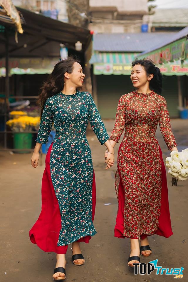 Áo dài của OLV Boutique