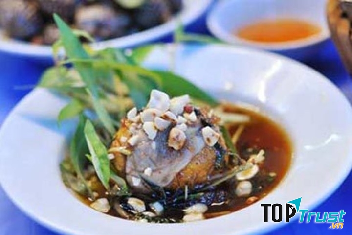 Trứng vịt lộn Philippine