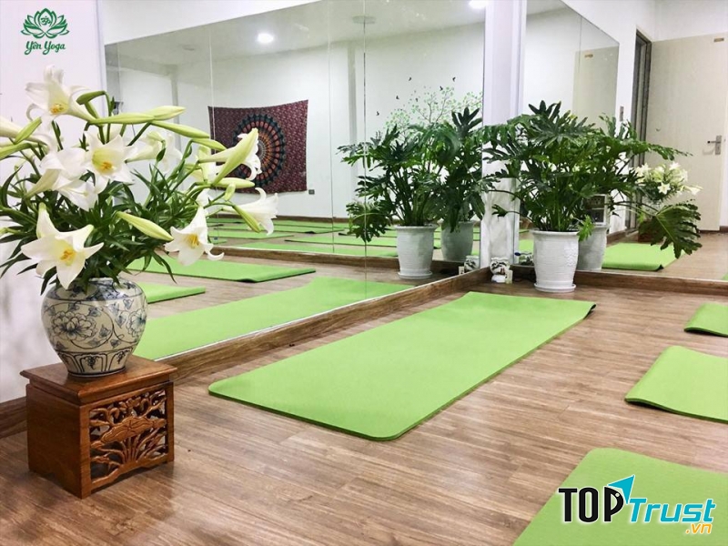 Không gian phòng tập tại Âu Việt Yoga Center