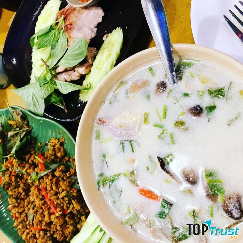 Phuket - Ẩm Thực Thái Lan