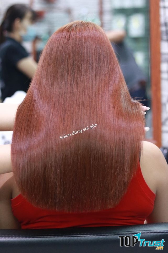 Salon Dũng Sài Gòn