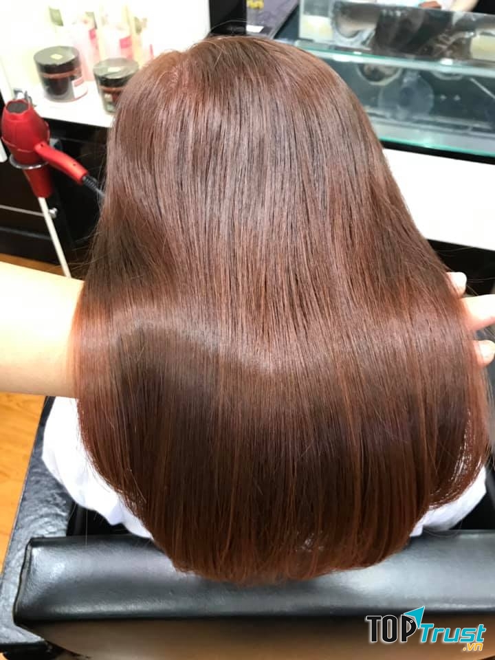 Tóc đẹp tại Salon Nhật Tân