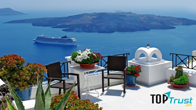 Santorini - hòn đảo đẹp như mơ dành cho người đang yêu