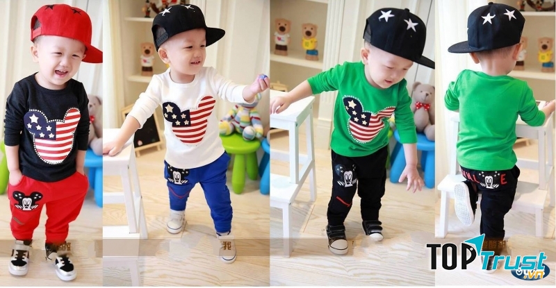 Các mẫu mã quần áo trẻ em đáng yêu được bày bán tại Shop Ukids