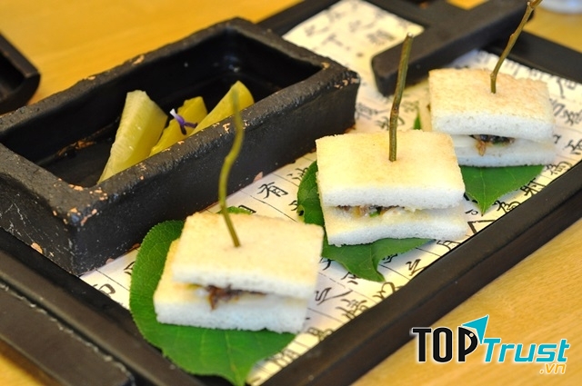 món ăn tại  Si Hwa Dam