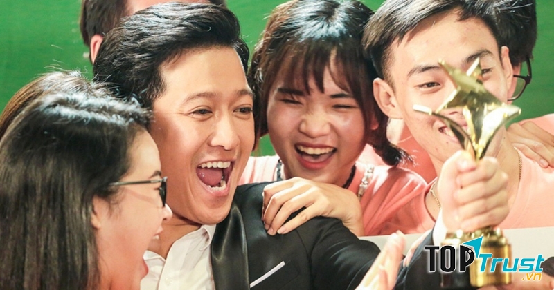 Trường Giang trong vai Thế Sơn - một ngôi sao nổi tiếng