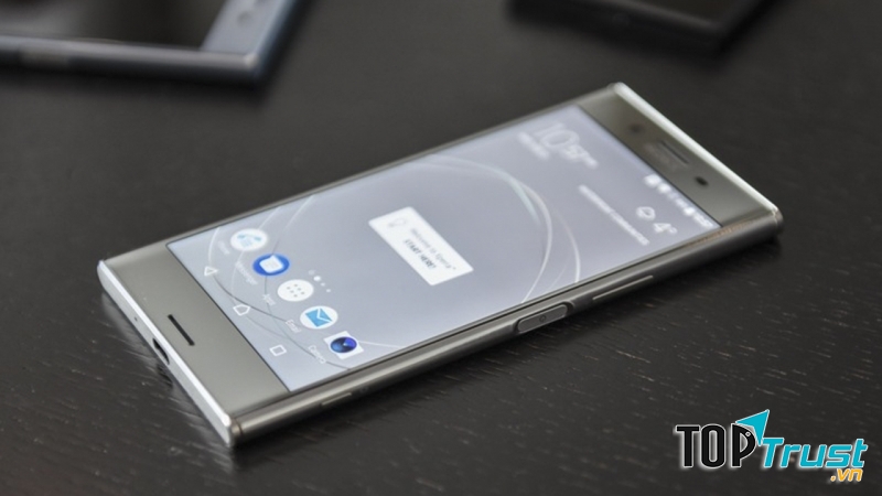 Sony Xperia XZ có thiết kế hiện đại, vuông vức