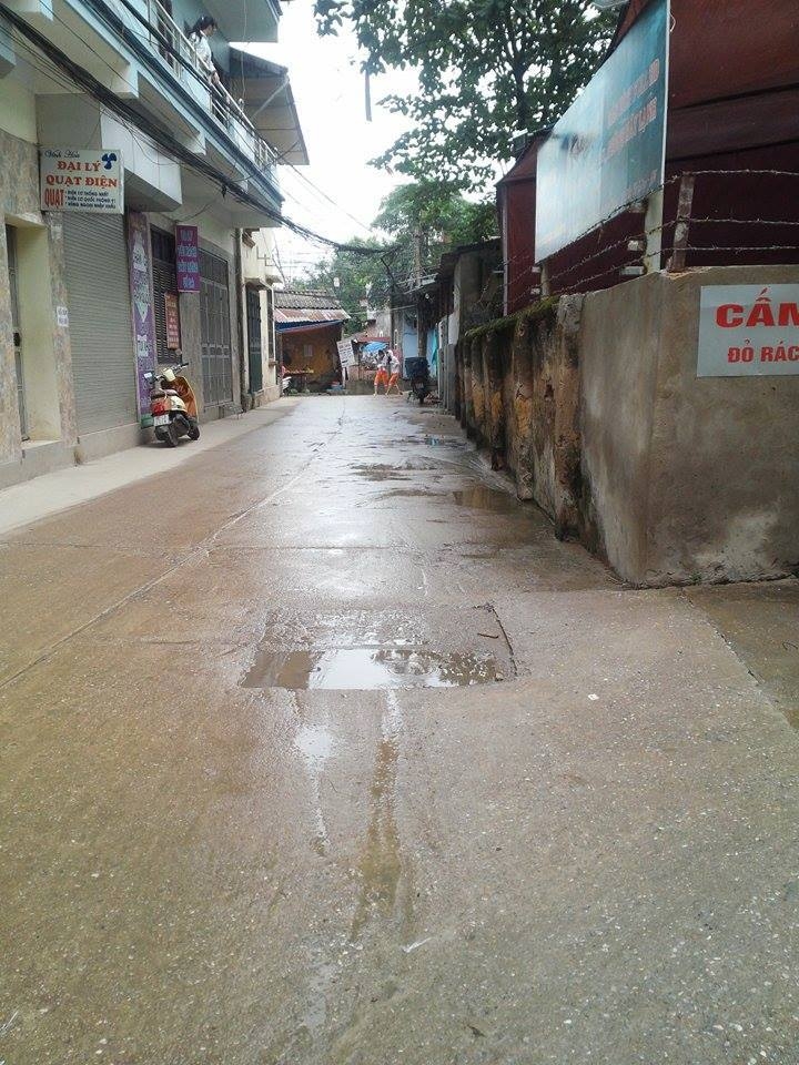 Suối Mơ được sinh viên ví như là Cầu LONG BIÊN về đêm thứ 2 của Hà Nội vậy.