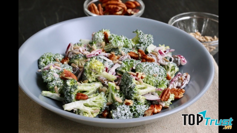 Gợi ý: Salad súp lơ