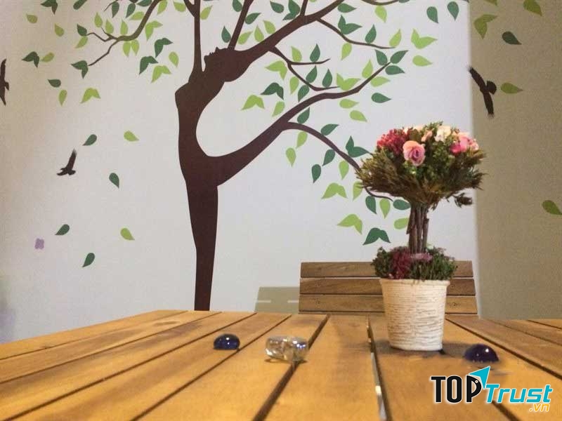 Cách trang trí nhẹ nhàng, dễ thương của quán