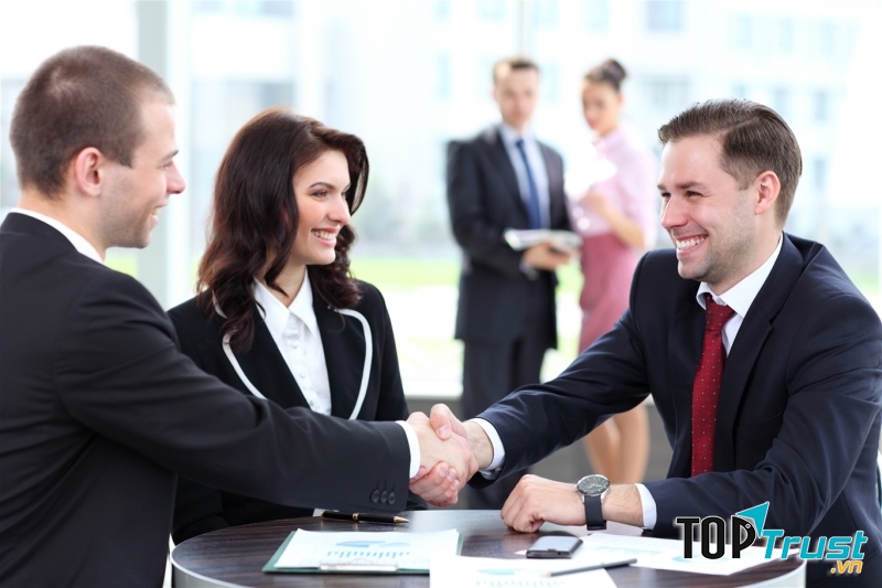 Thái độ cởi mở, thân thiện