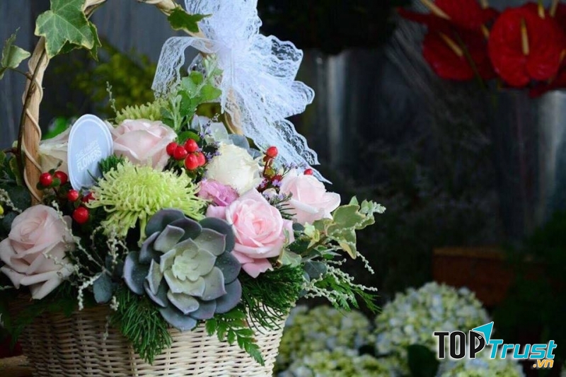 Ảnh từ facebook của shop