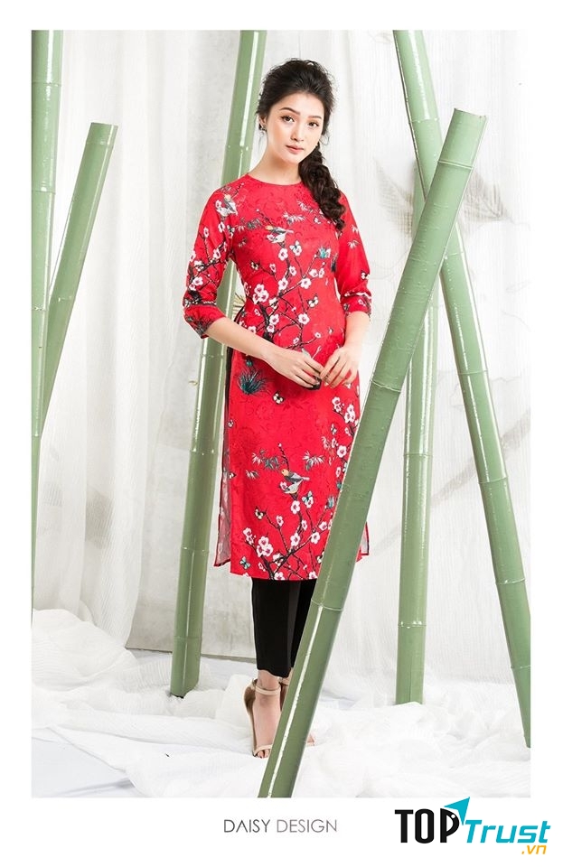 Áo dài cách tân trị giá 450.000 đồng của shop