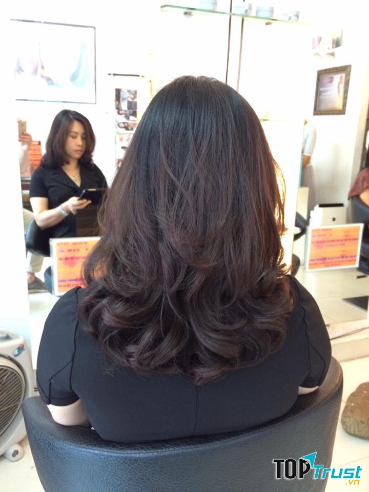 Thời trang tóc V-salon