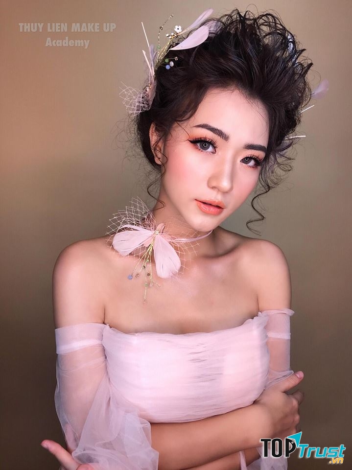 Thuỳ Liên Makeup Store