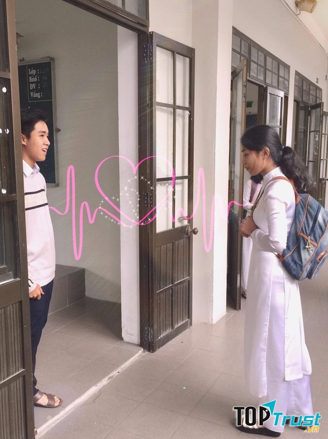 Nói hết những điều cần nói trước cửa nhà nàng